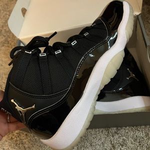 Jordan 11s